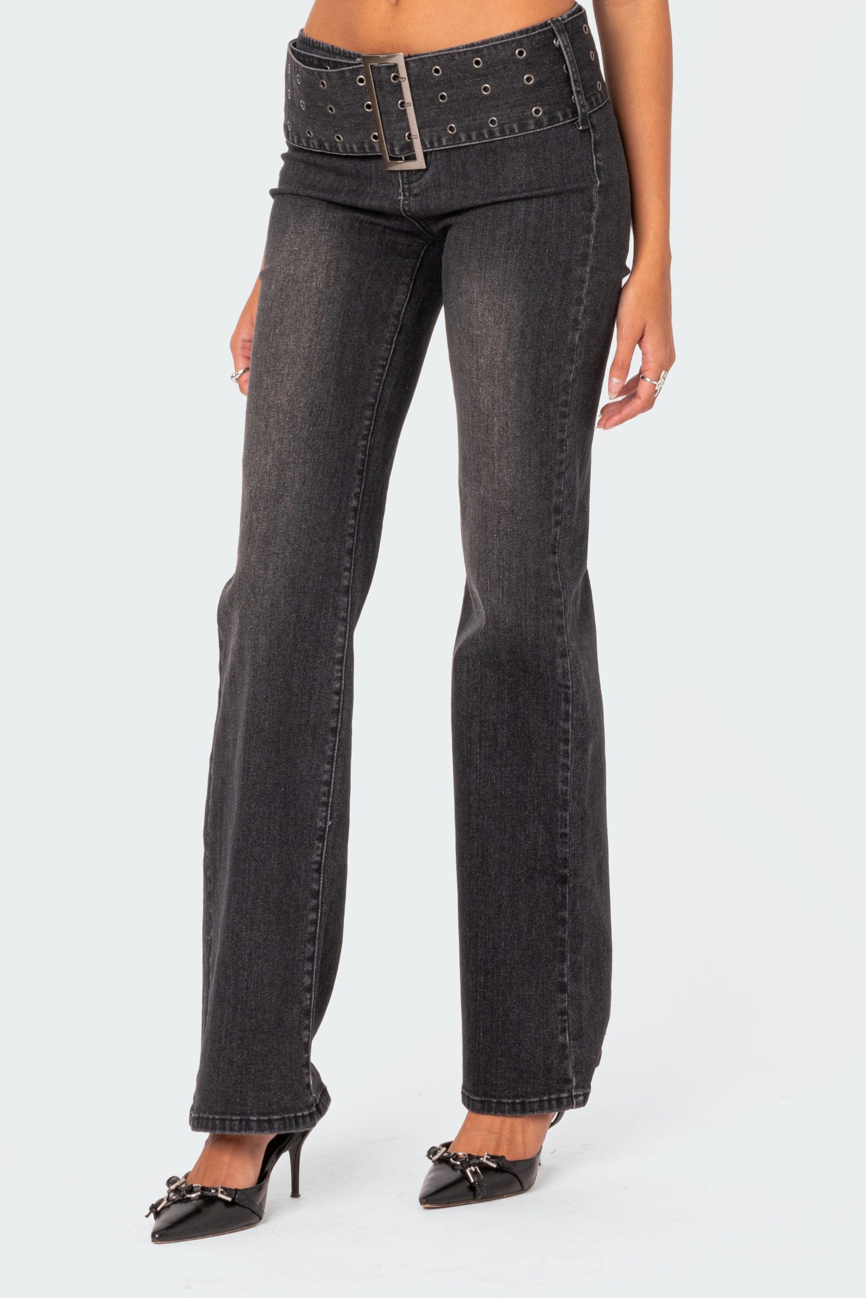 Buckle Belt Washed Low Rise Flared Jeans - Image 3