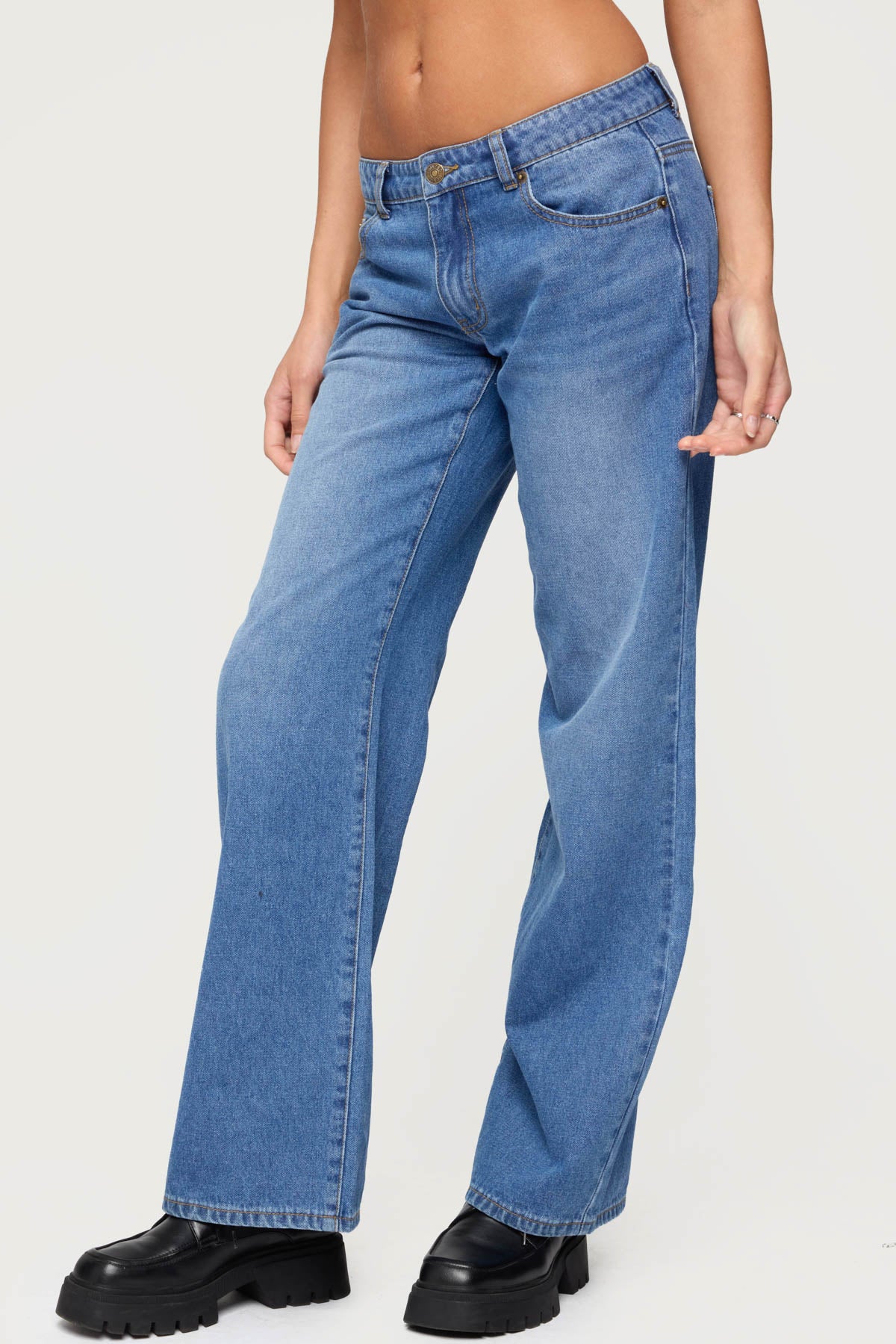 Nikoletta Low Rise Straight Leg Jeans - Image 3