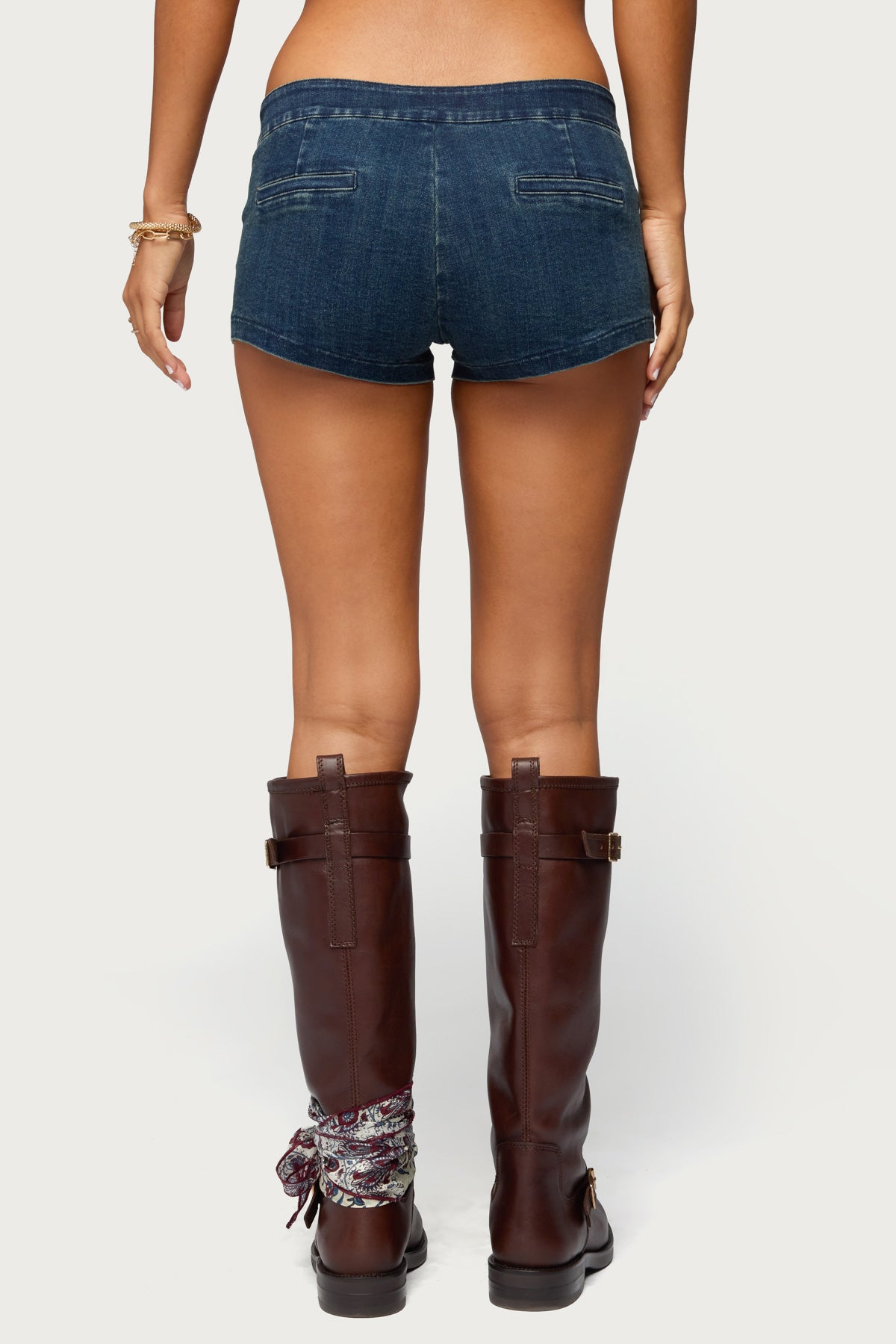 Sashe Stretchy Denim Shorts - Image 4