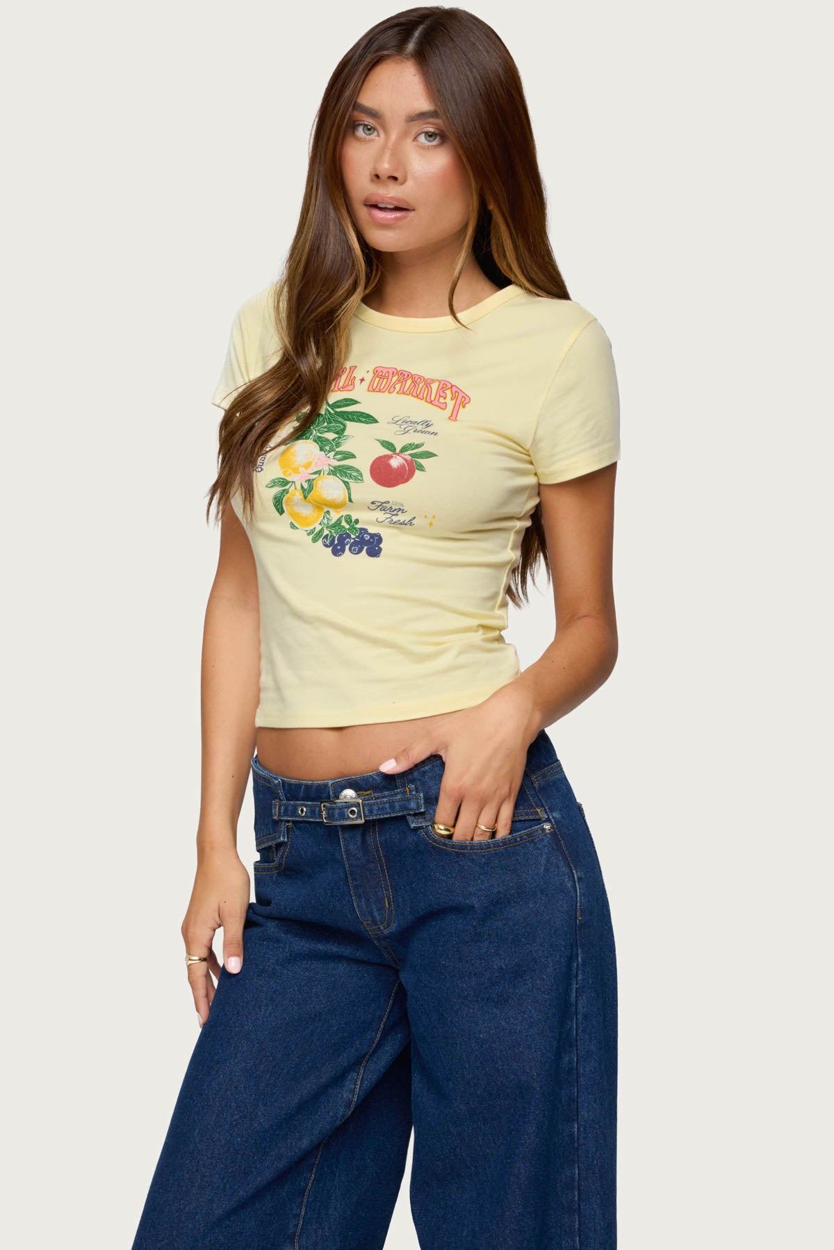Local Market Graphic T Shirt - Image 4