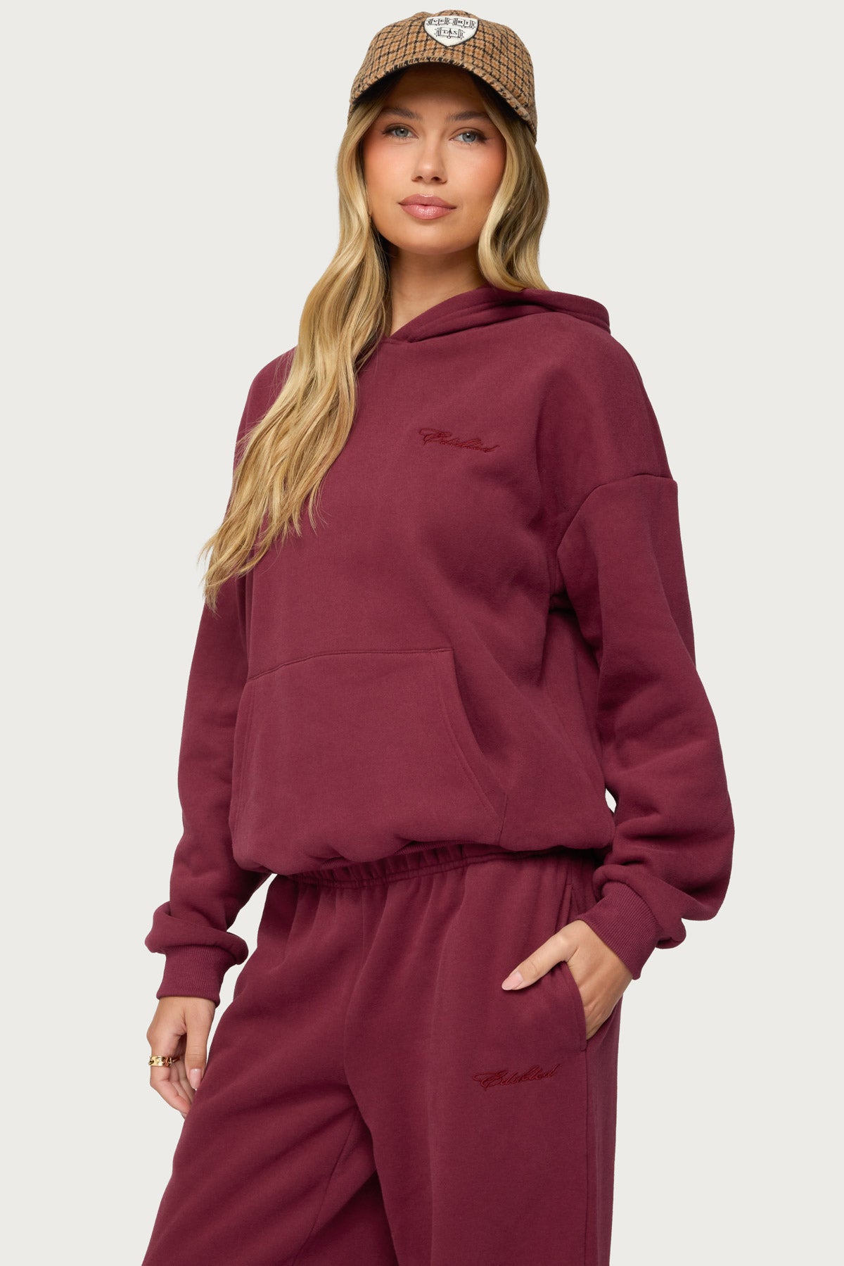 Basic Girl Oversized Edikted Hoodie - Image 6