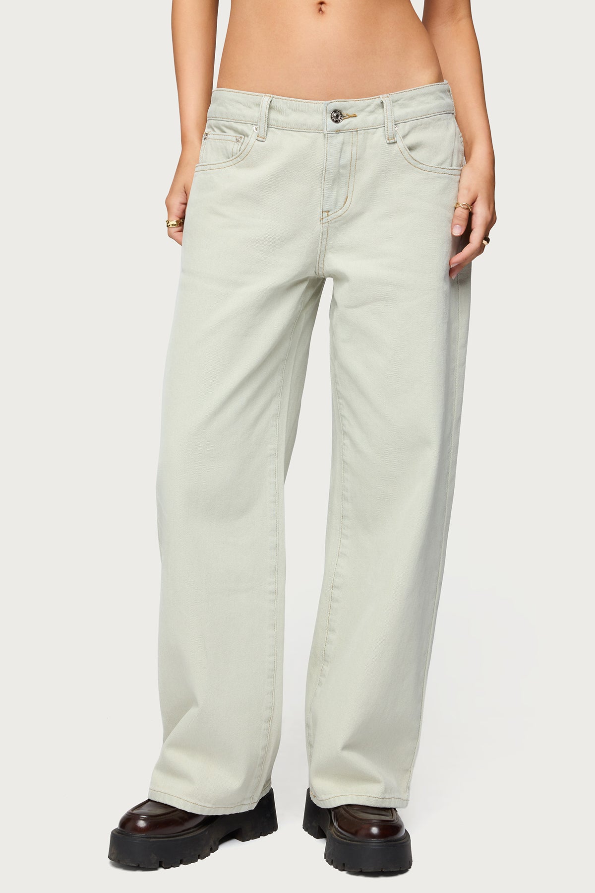 Petite Raelynn Washed Low Rise Baggy Jeans - Image 2