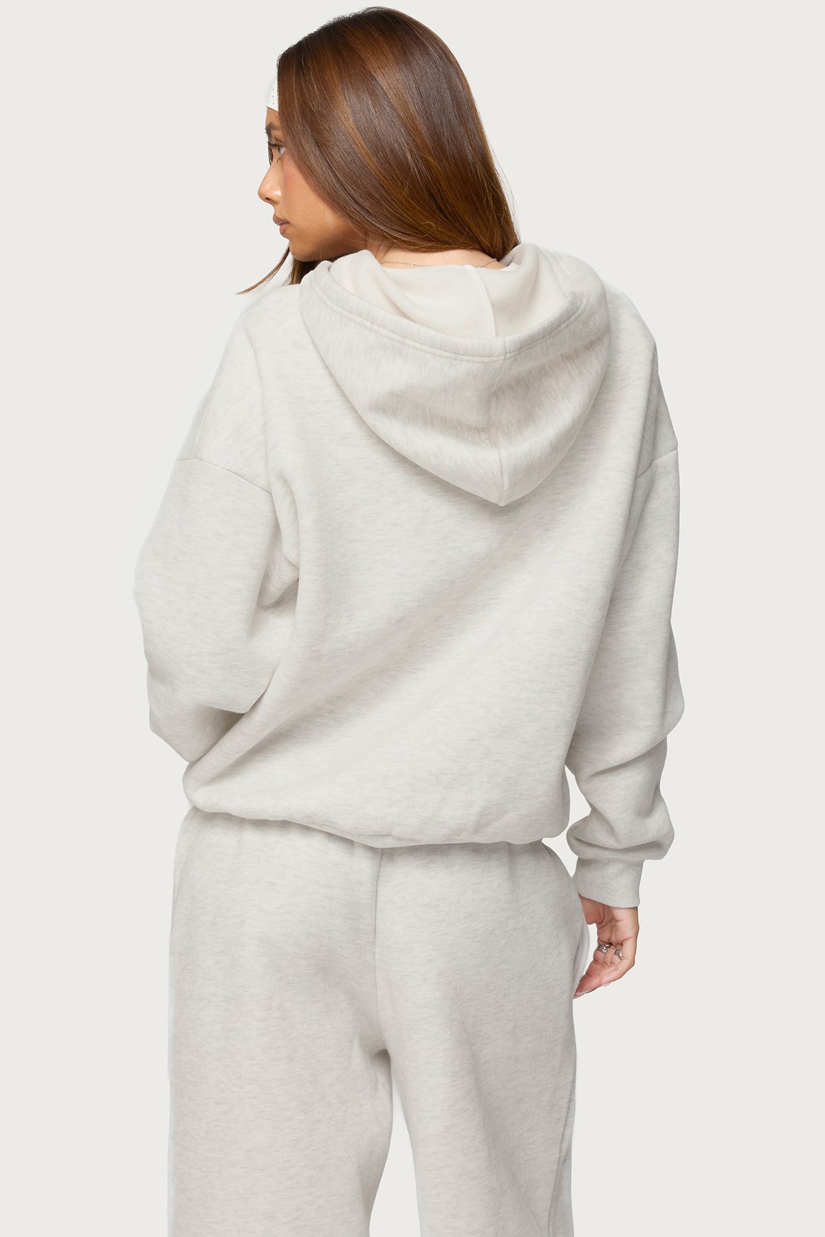 Basic Girl Oversized Edikted Hoodie - Image 5