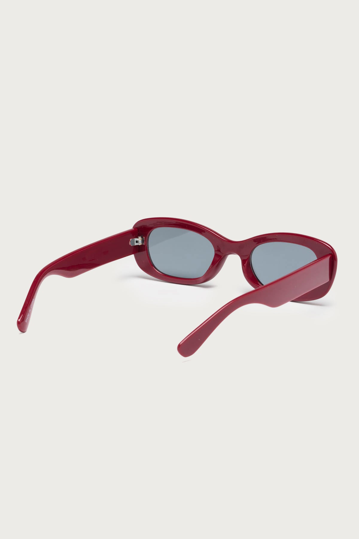 Juna Square Sunglasses - Image 4