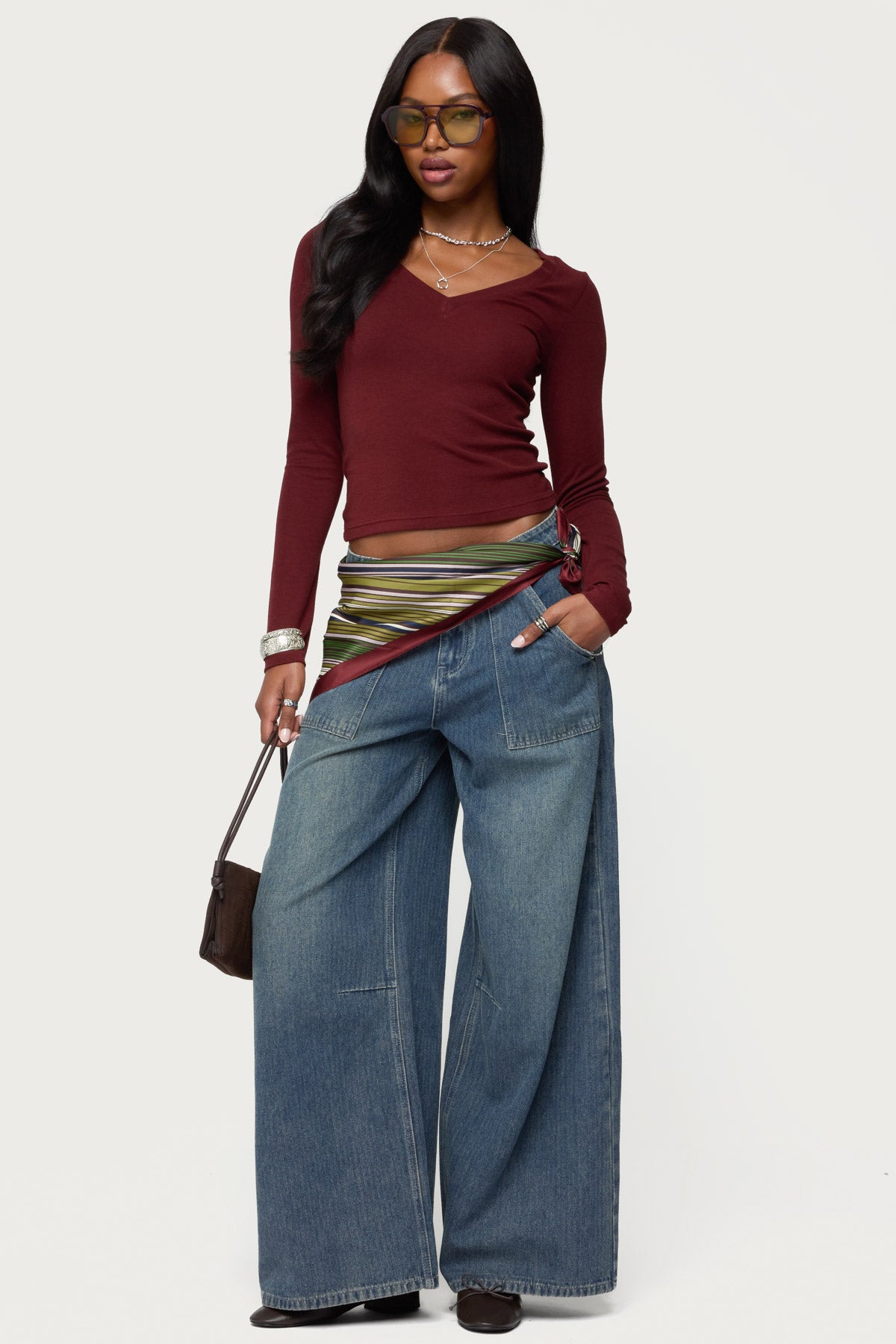 Larna V Neck Ribbed T Shirt - Image 2
