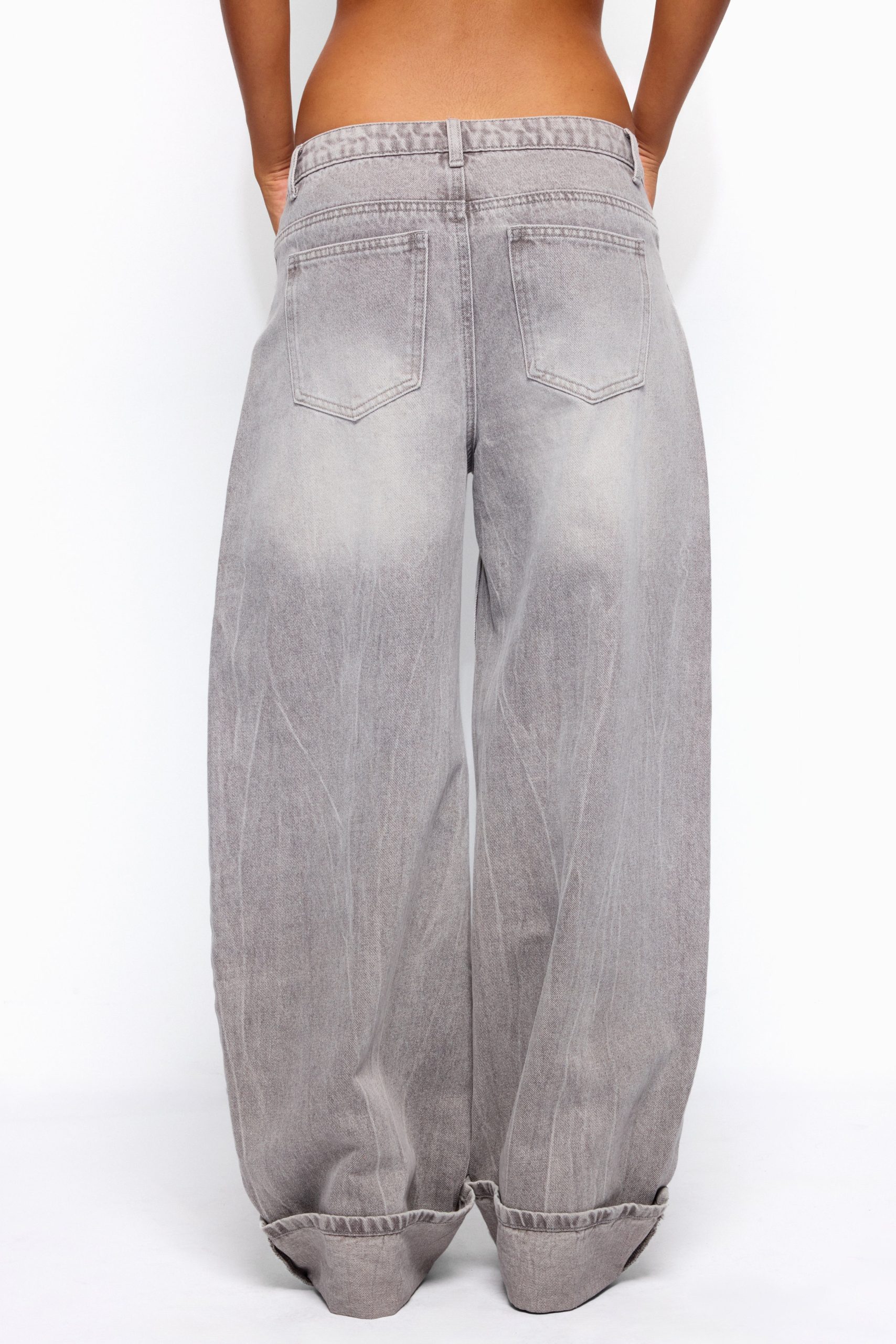 Kella Low Rise Baggy Jeans - Image 6