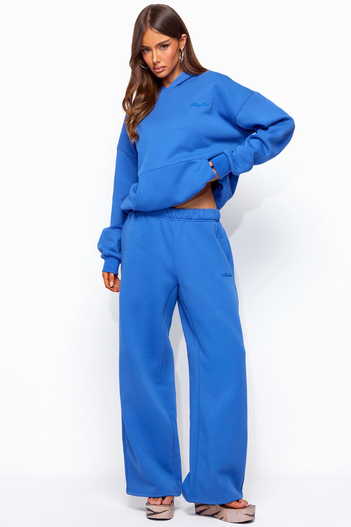 Basic Girl Oversized Edikted Hoodie - Image 3