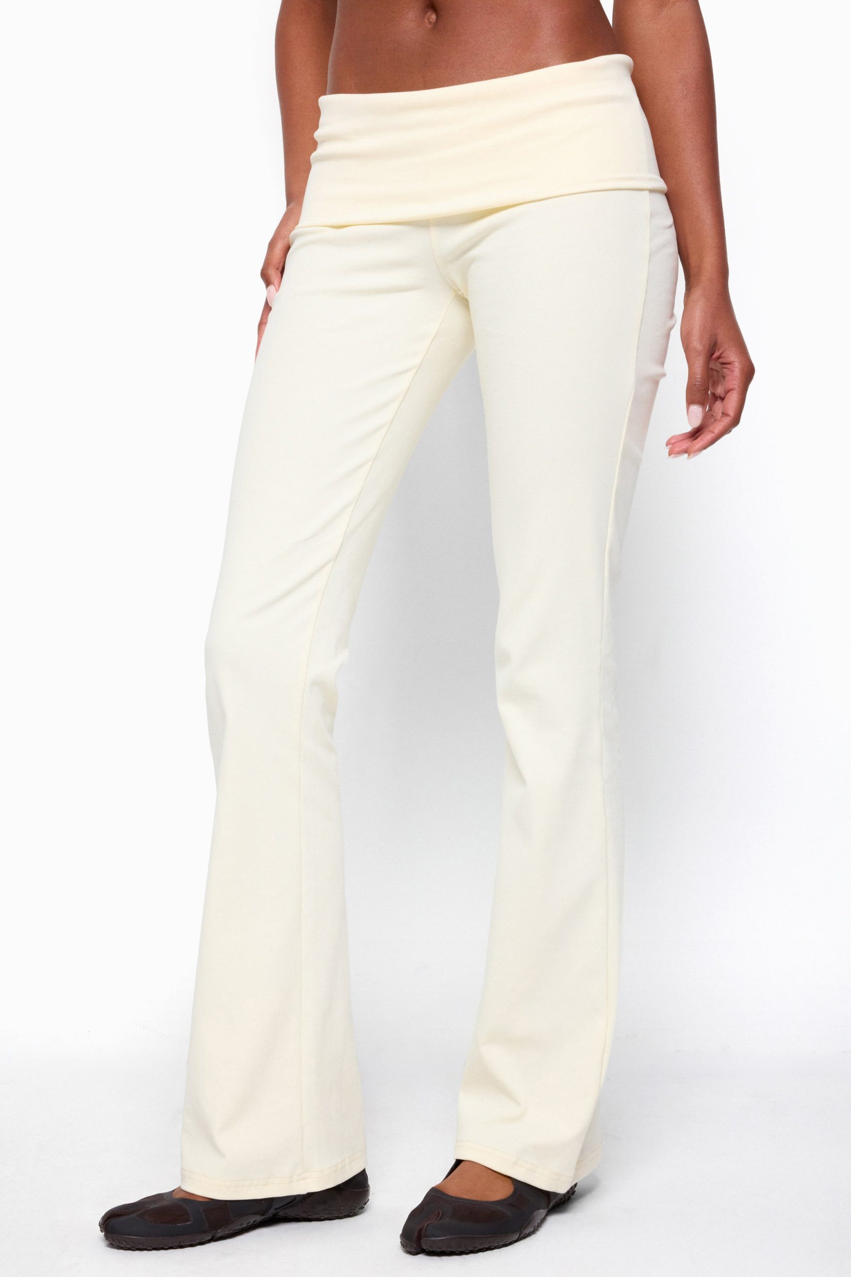 Ivanne Foldover Flared Pants - Image 5