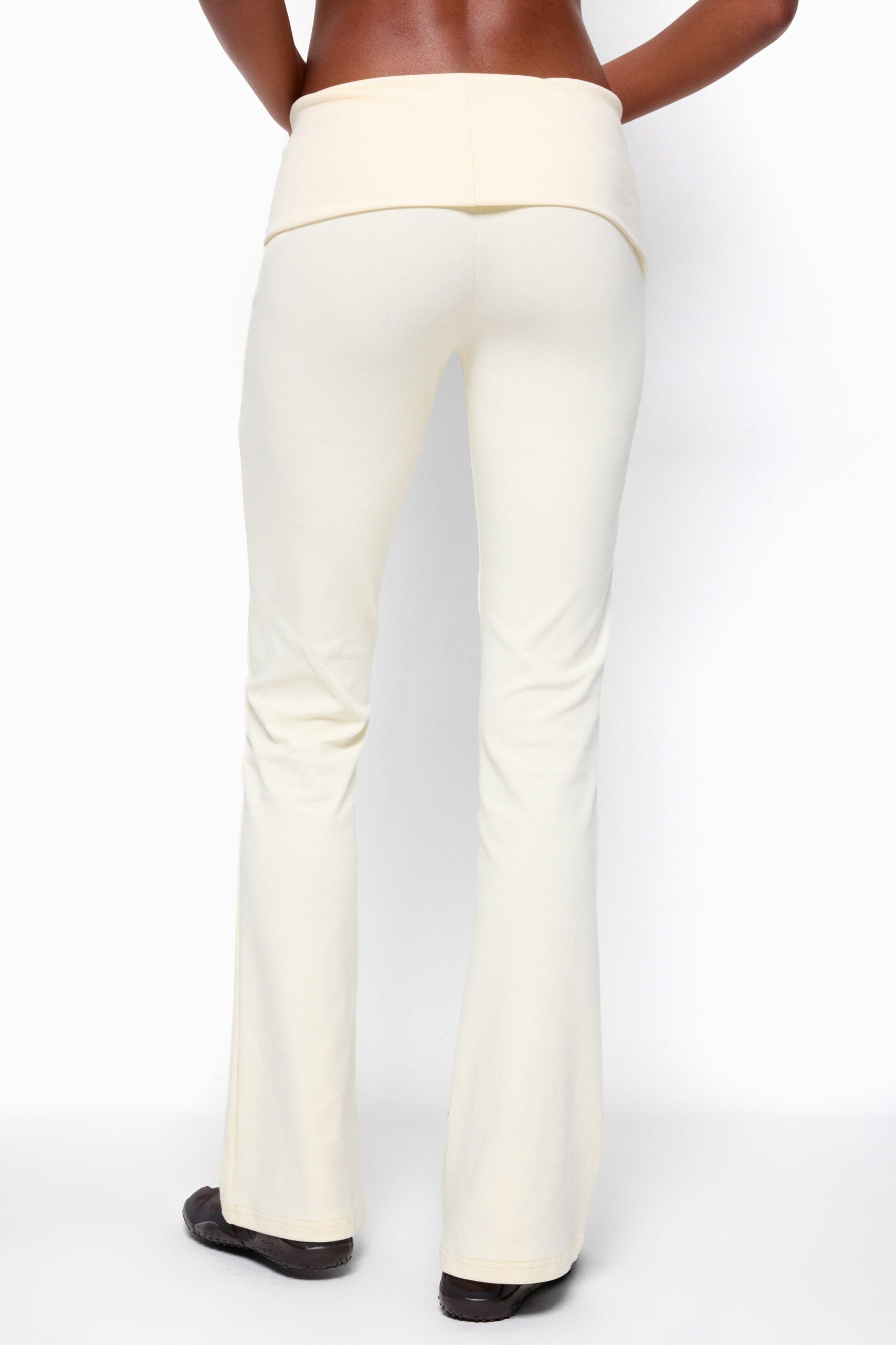 Ivanne Foldover Flared Pants - Image 6