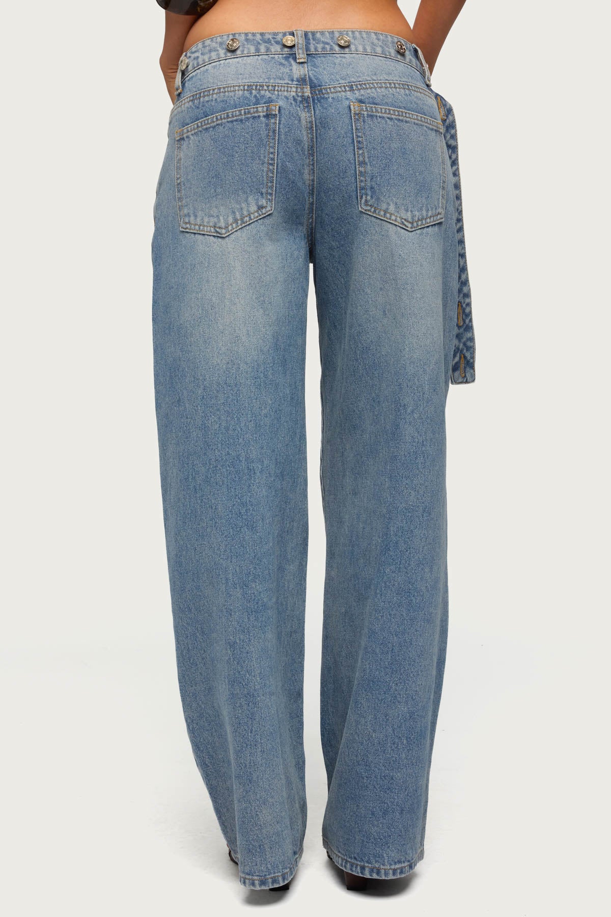 Buttoned Waist Low Rise Baggy Jeans - Image 5