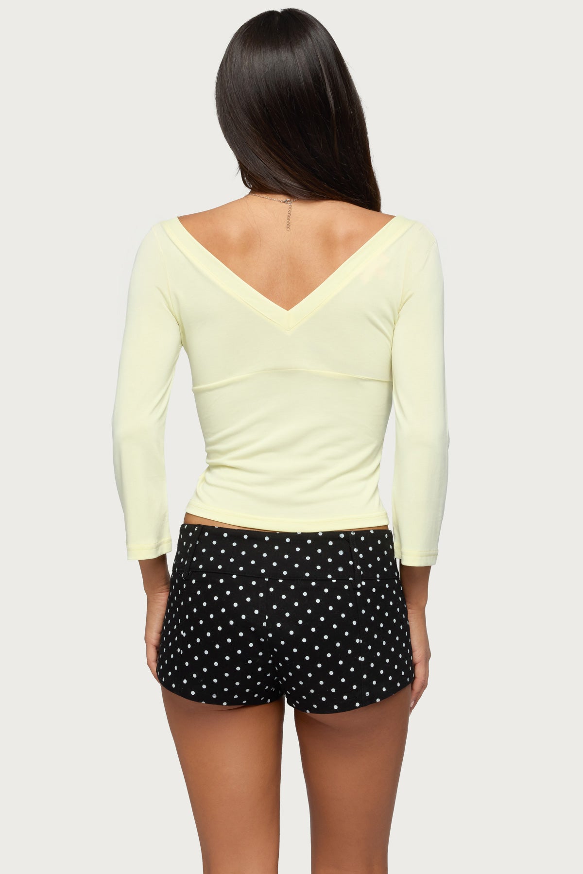 Mar V Neck Three-Quarter Sleeve Top - Image 5