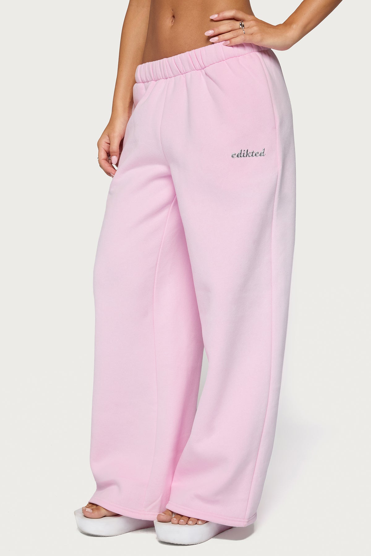 Edikted Diva Sweatpants - Image 4
